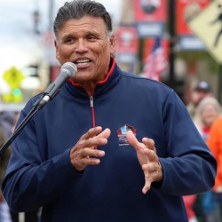 Paul Brown Memorial Anthony Munoz